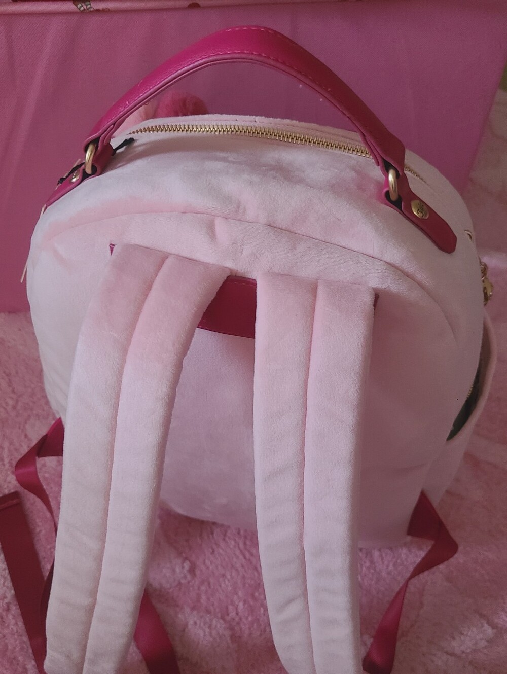 Juicy Couture Backpack 💗 - Picture 3 of 8